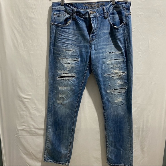 American Eagle Men’s faded ripped jeans size 36 - Picture 2 of 15